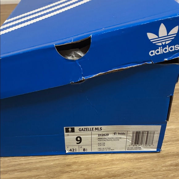 Adidas Gazelle’s Portland Timbers Maroon and Gold Sneakers - Picture 8 of 8